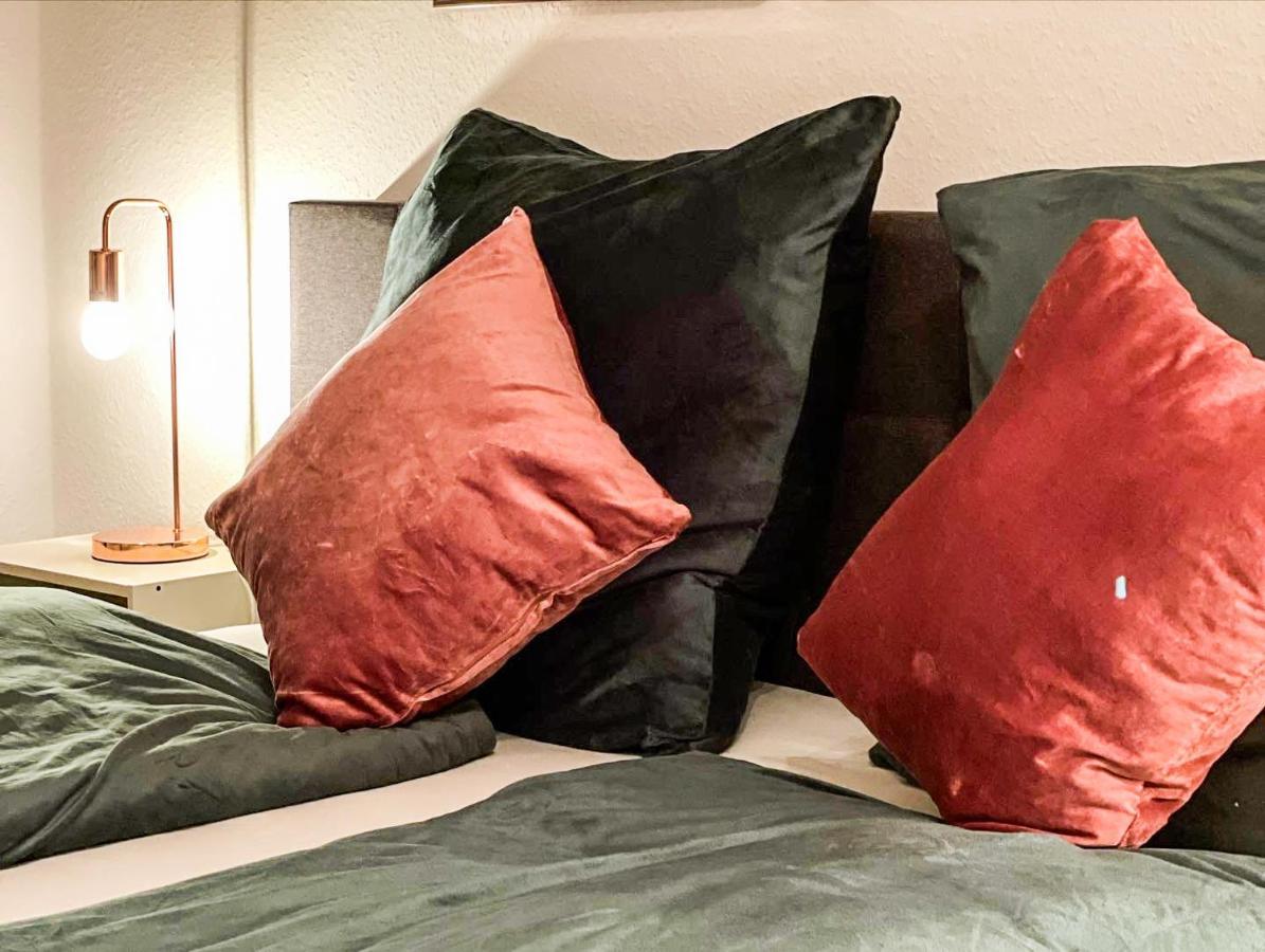 Apartment Fuer 3 Gaeste Kostenlose Parkplaetze Und Lift Hannover Ngoại thất bức ảnh
