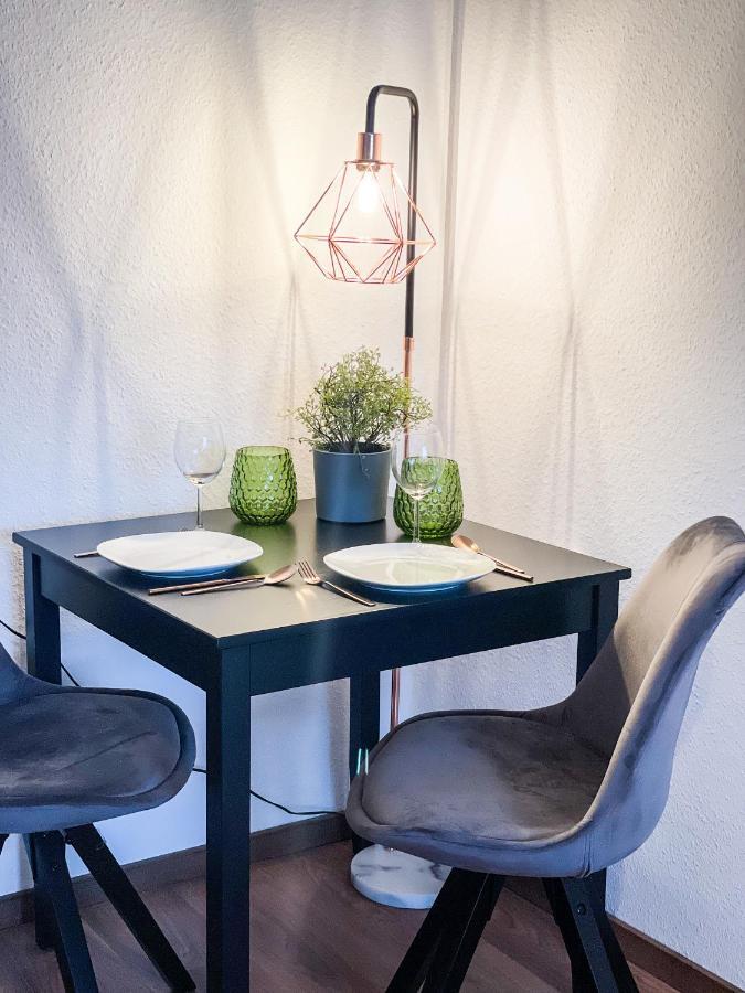 Apartment Fuer 3 Gaeste Kostenlose Parkplaetze Und Lift Hannover Ngoại thất bức ảnh