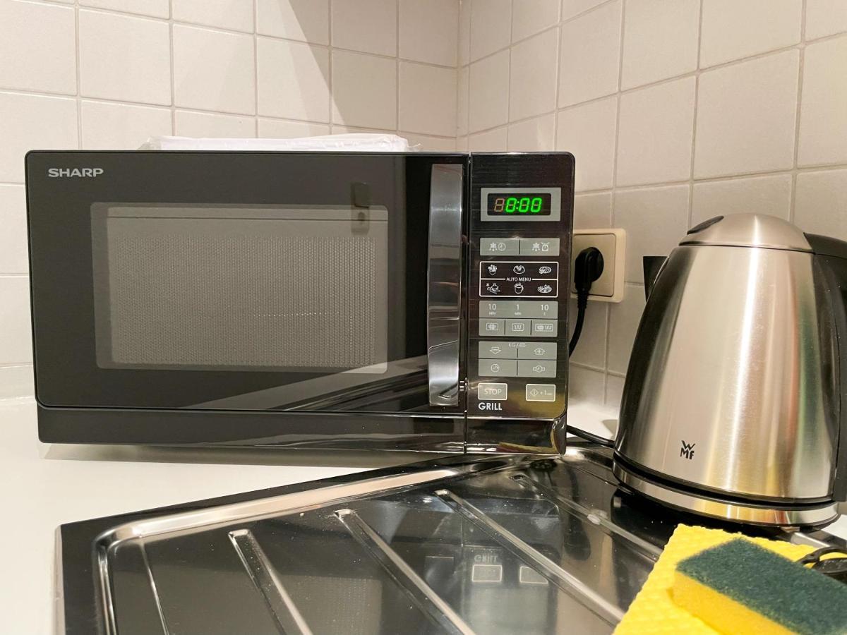Apartment Fuer 3 Gaeste Kostenlose Parkplaetze Und Lift Hannover Ngoại thất bức ảnh